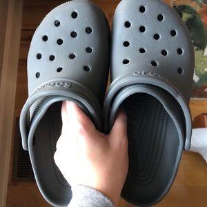 GREAT gray Crocs